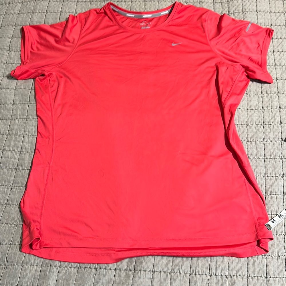 Nike running dri-fit t-shirt 2X pink NWOT